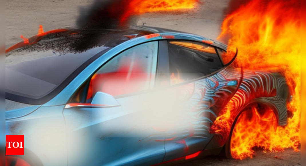 Close shave for 5 passengers as car catches fire in Gurgaon | Gurgaon News - Times of India
